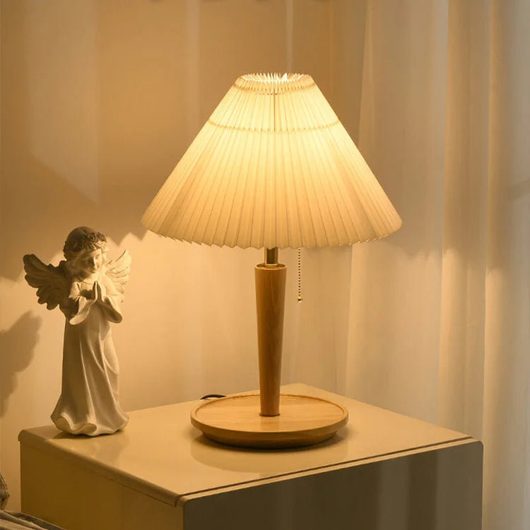 Elegant Vintage Wooden Woodly Table Lamp - Table Lamp with Hemmed Design
