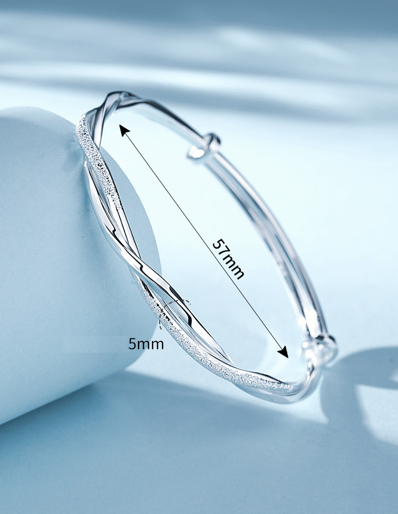 Elegant twisted silver bracelet