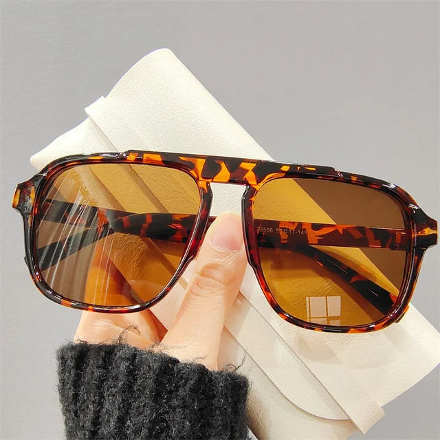 Aric Sunglasses - Sporty Retro Look for Outdoor Use