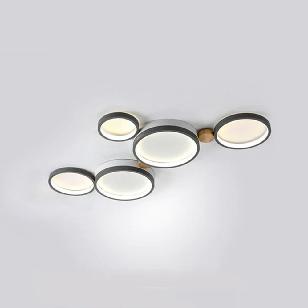 ChicLumineux Ceiling Lamp - Elegant Lighting for Modern Interiors