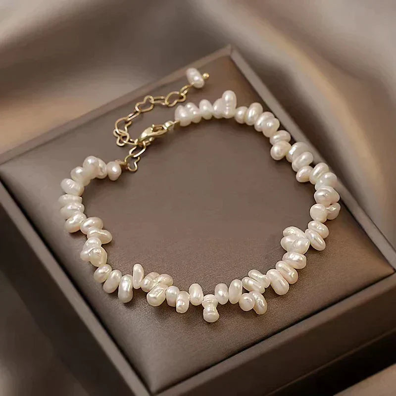 Elegant Freshwater Pearl Bracelet | Captivating White Pearls!