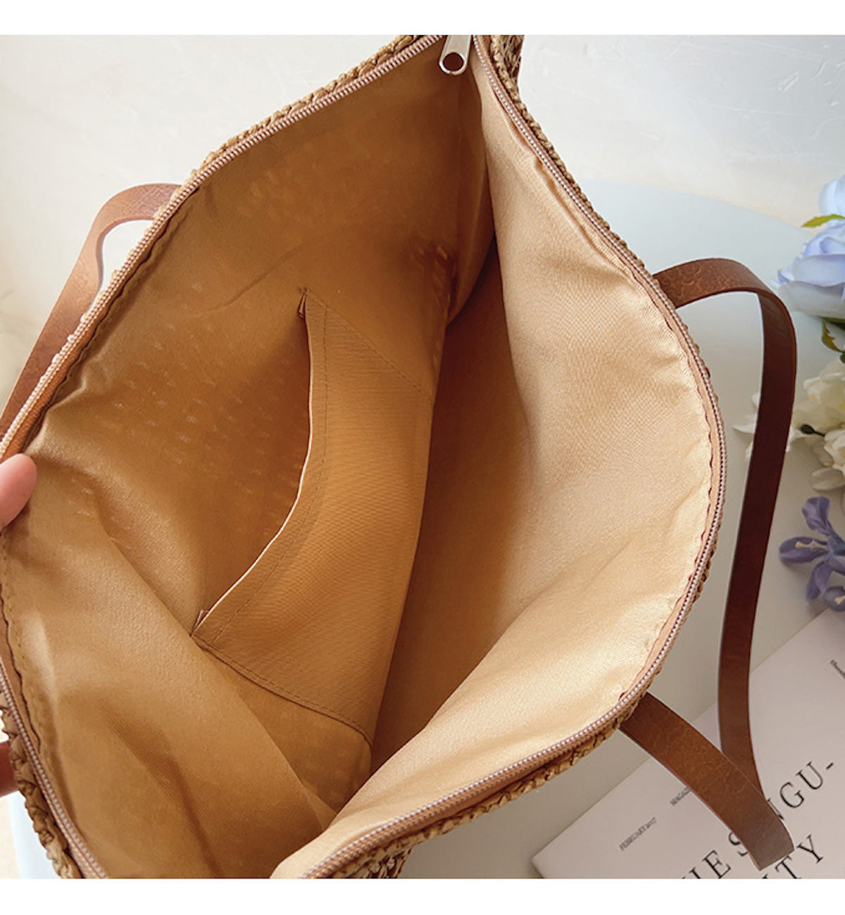SummerBreeze Tote - Stylish basket bag with leather handle