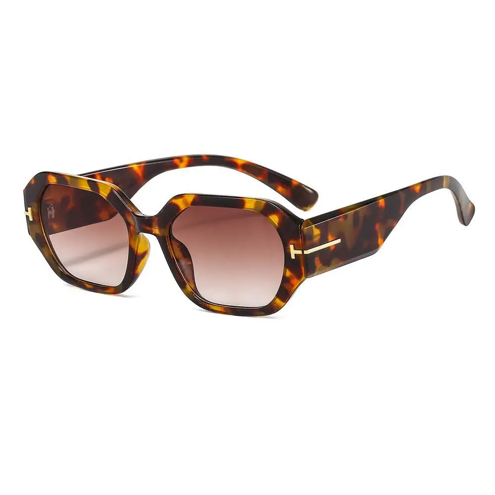 Celine Sunglasses – Retro and Trendy Sunglasses