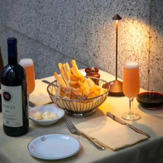Wireless Spikelight™ - Waterproof & Dimmable Cordless Lighting
