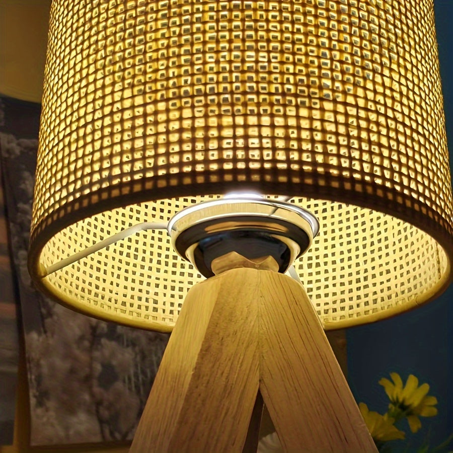 DecoGlow Lamp - Wooden Table Lamp with USB Charger