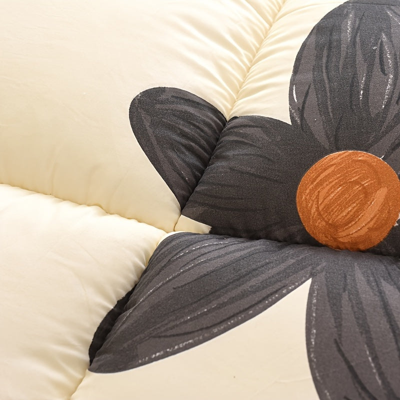 Luxe All-Year Down Duvet Insert with Geometric Patterns