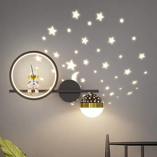 GlowNest – Playful Wall Lamp for Children's Rooms