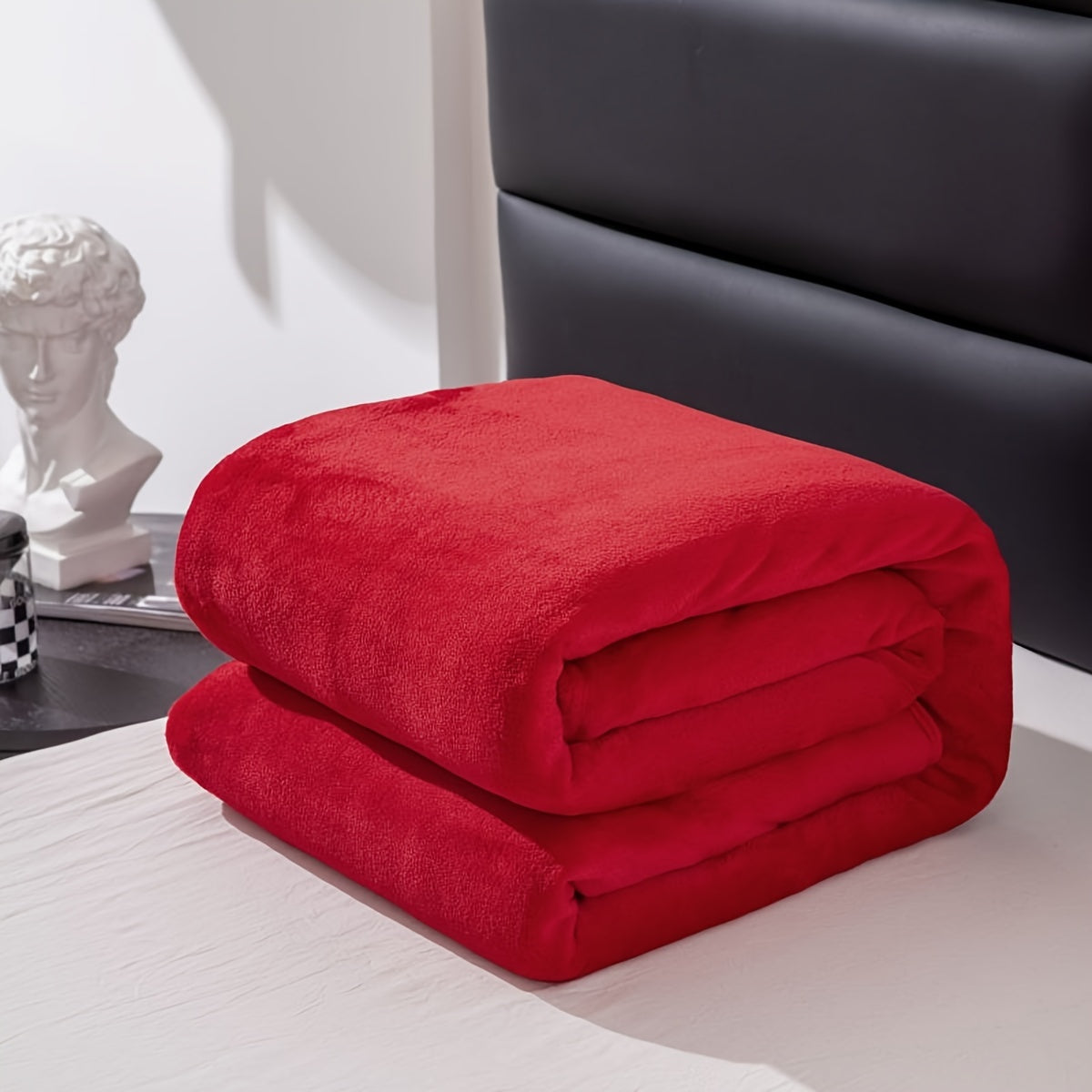 Grey Flannel Blanket - Luxurious Comfort for All Seasons