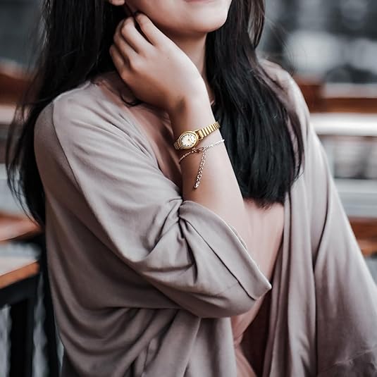 Romy Watch – Elegant Women's Watch in Mini Format