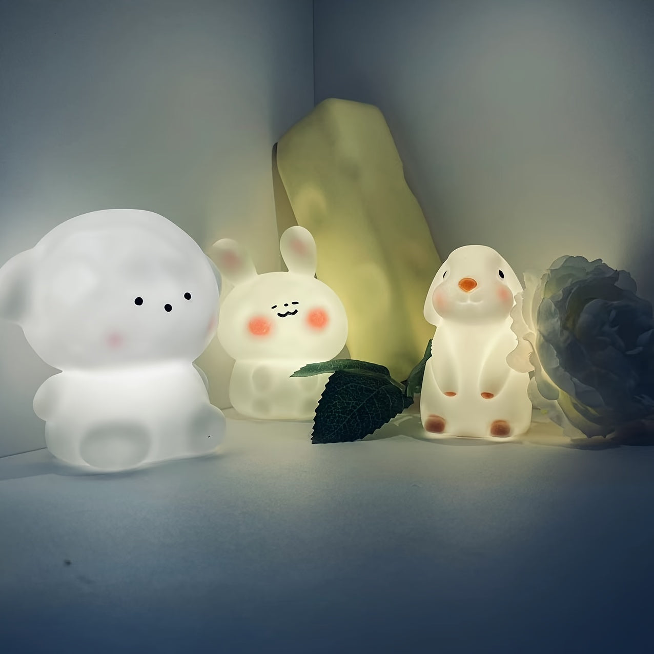 GlowDeco – Stylish wireless night light