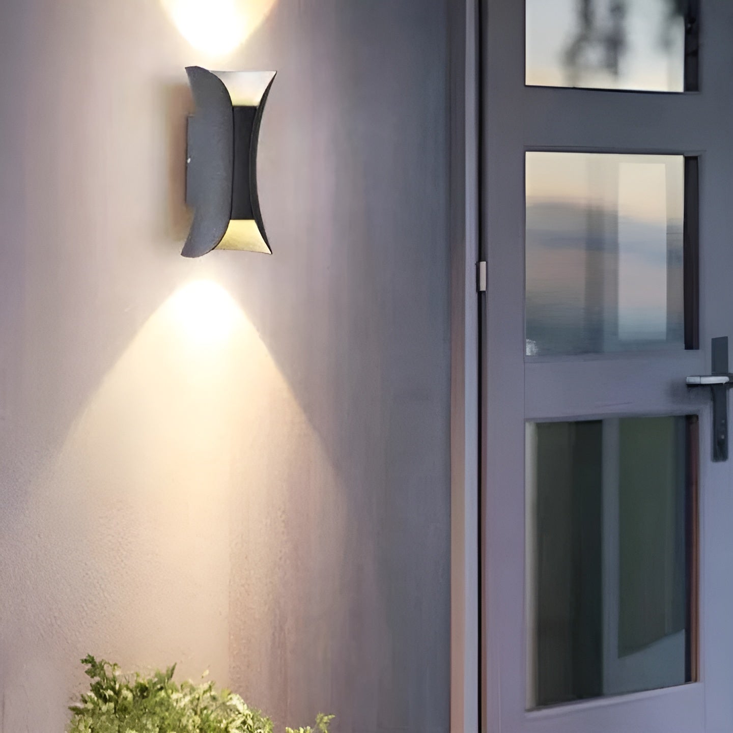 Luxuria Outdoor Wall Lamp - UrbanGlow LED Lighting