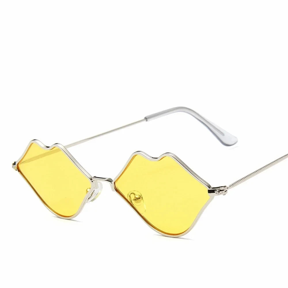 IzzaGlare - Vintage Sunglasses with Unique Design