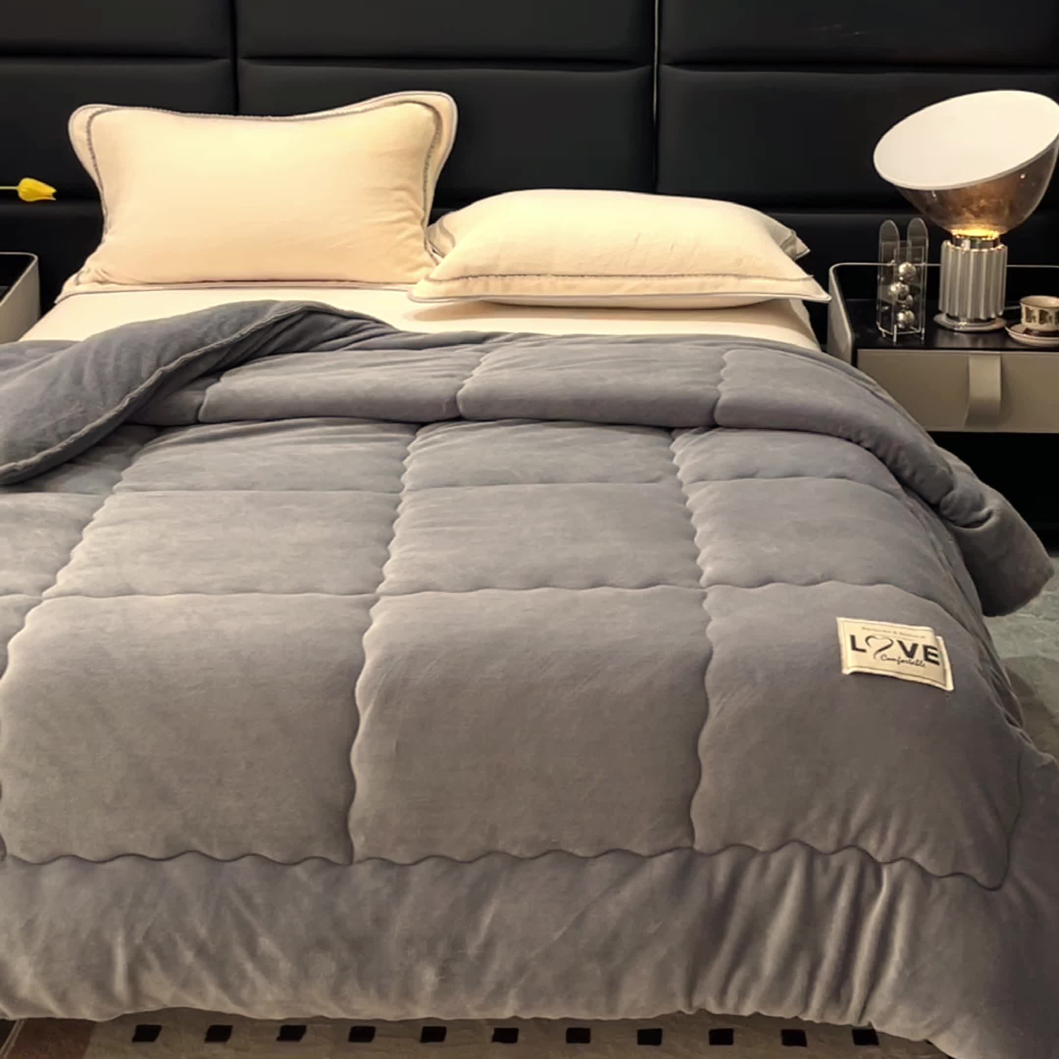 Luxe Milk Fleece Winter Blanket for Optimal Comfort
