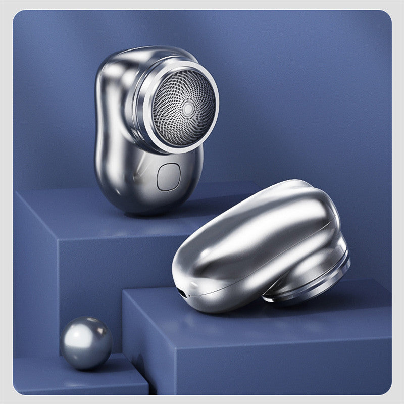 QuickTrim - Cordless Compact Shaver for the Perfect Look