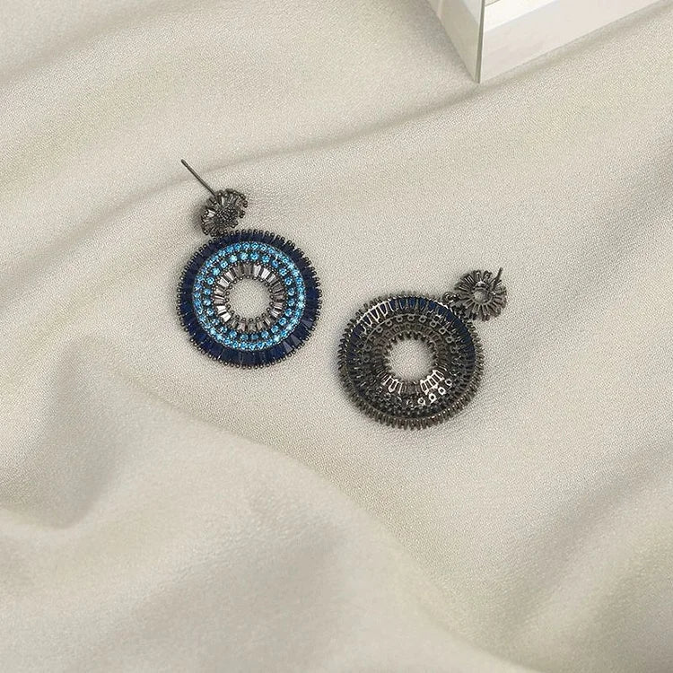 Elegant Silver Earrings with Evil Eye - Layla Collection