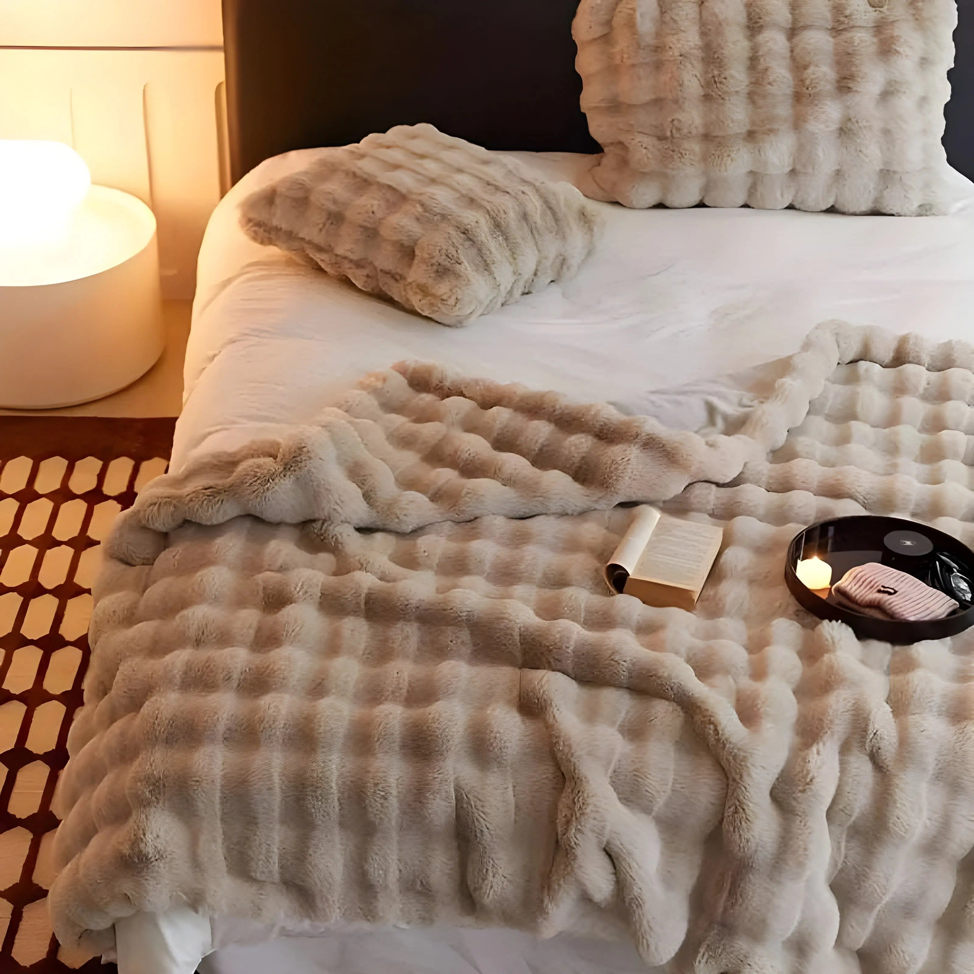 Luxurious Fluff Bubble - Blanket for Ultimate Comfort