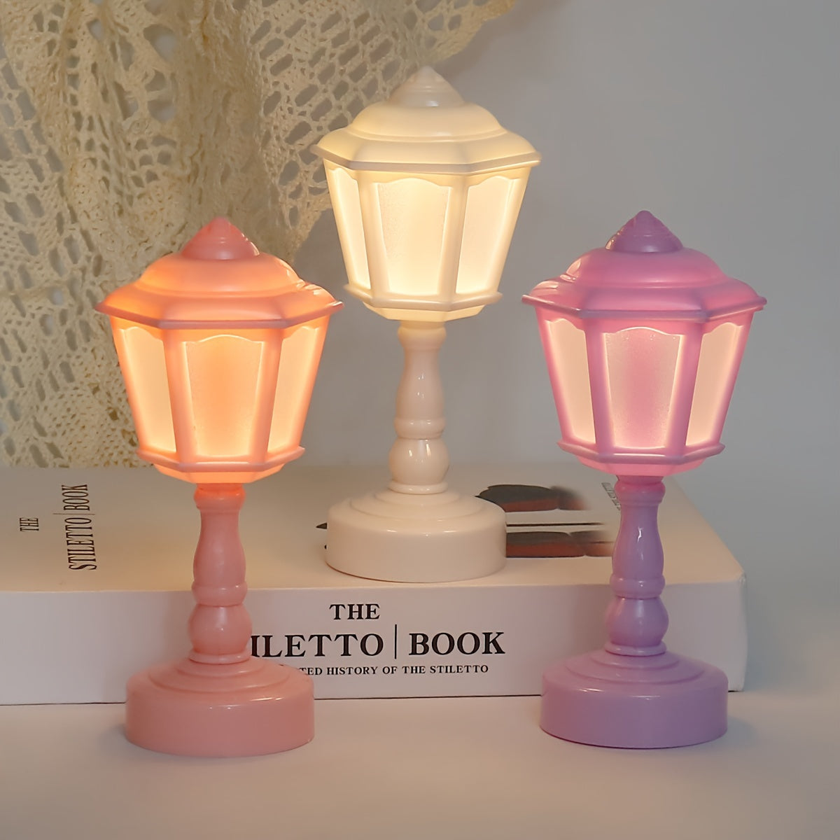 UmbrellaGlow - Vintage Mini Bordslampa med Charm
