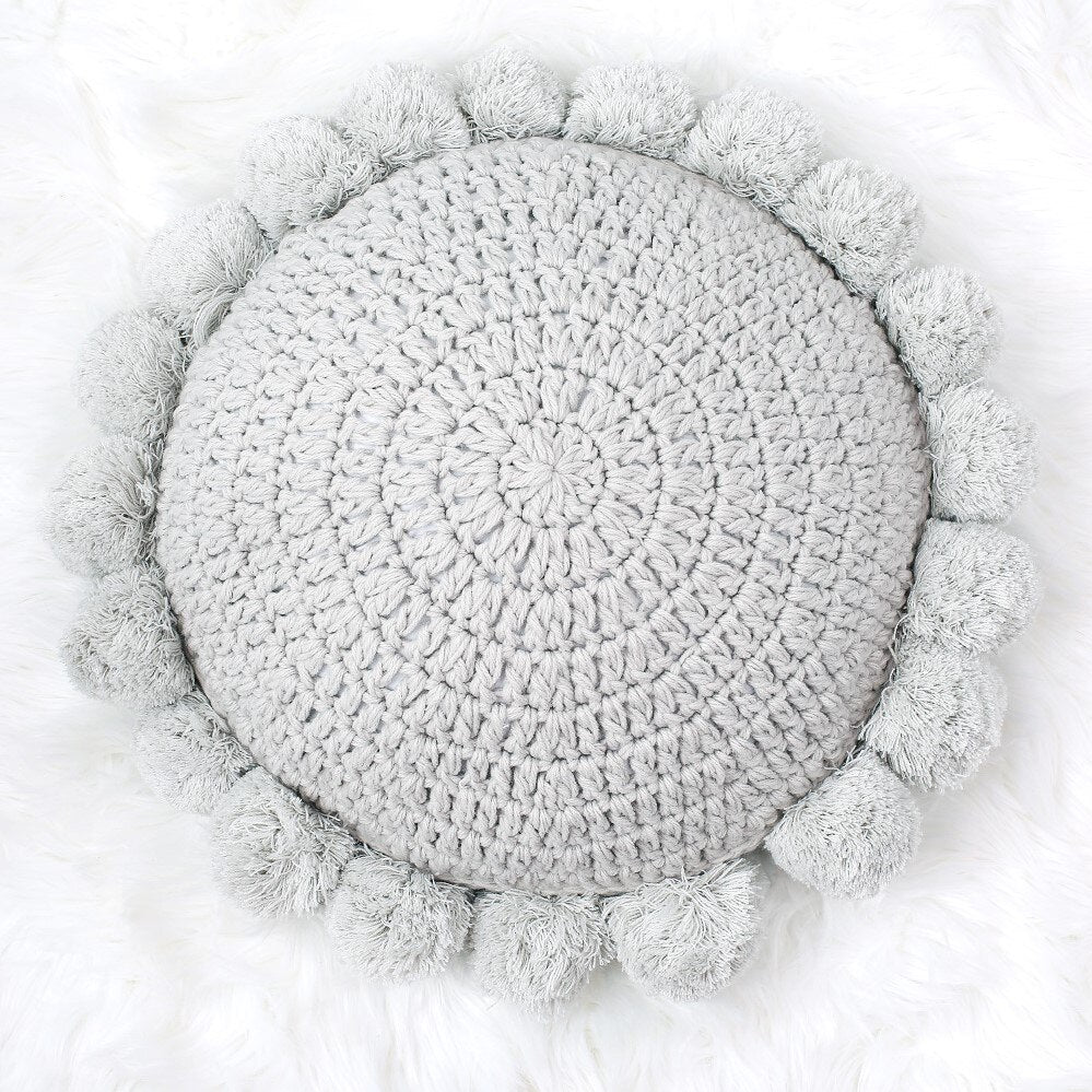 CozyCushion – Stylish Decorative Pillow for the Home