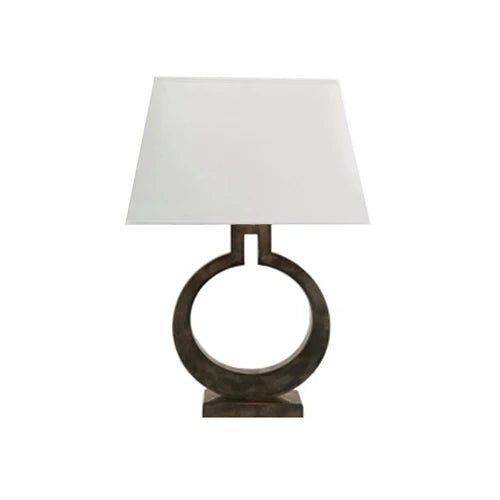 Golden VillaGlow – Luxurious Design Lamp for Elegant Spaces