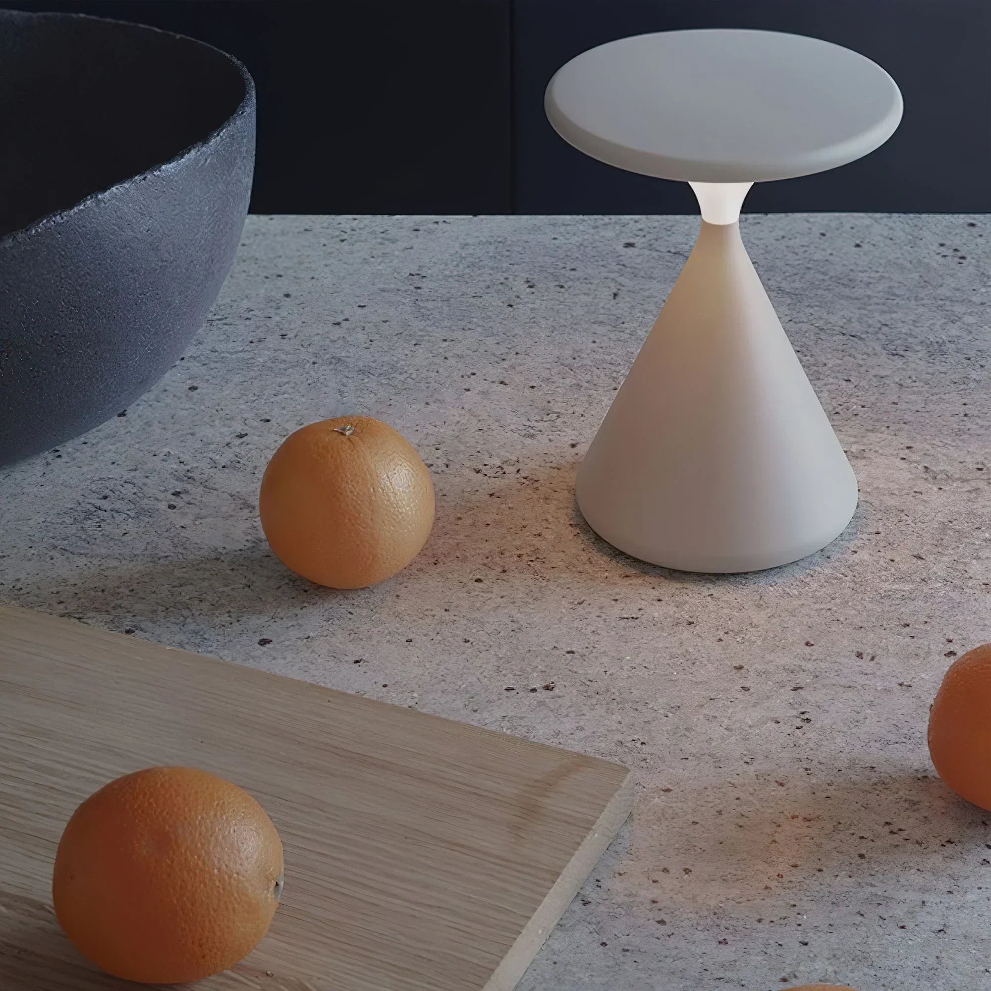 AéroLumi - Stylish Wireless Sabliervorm Lamp