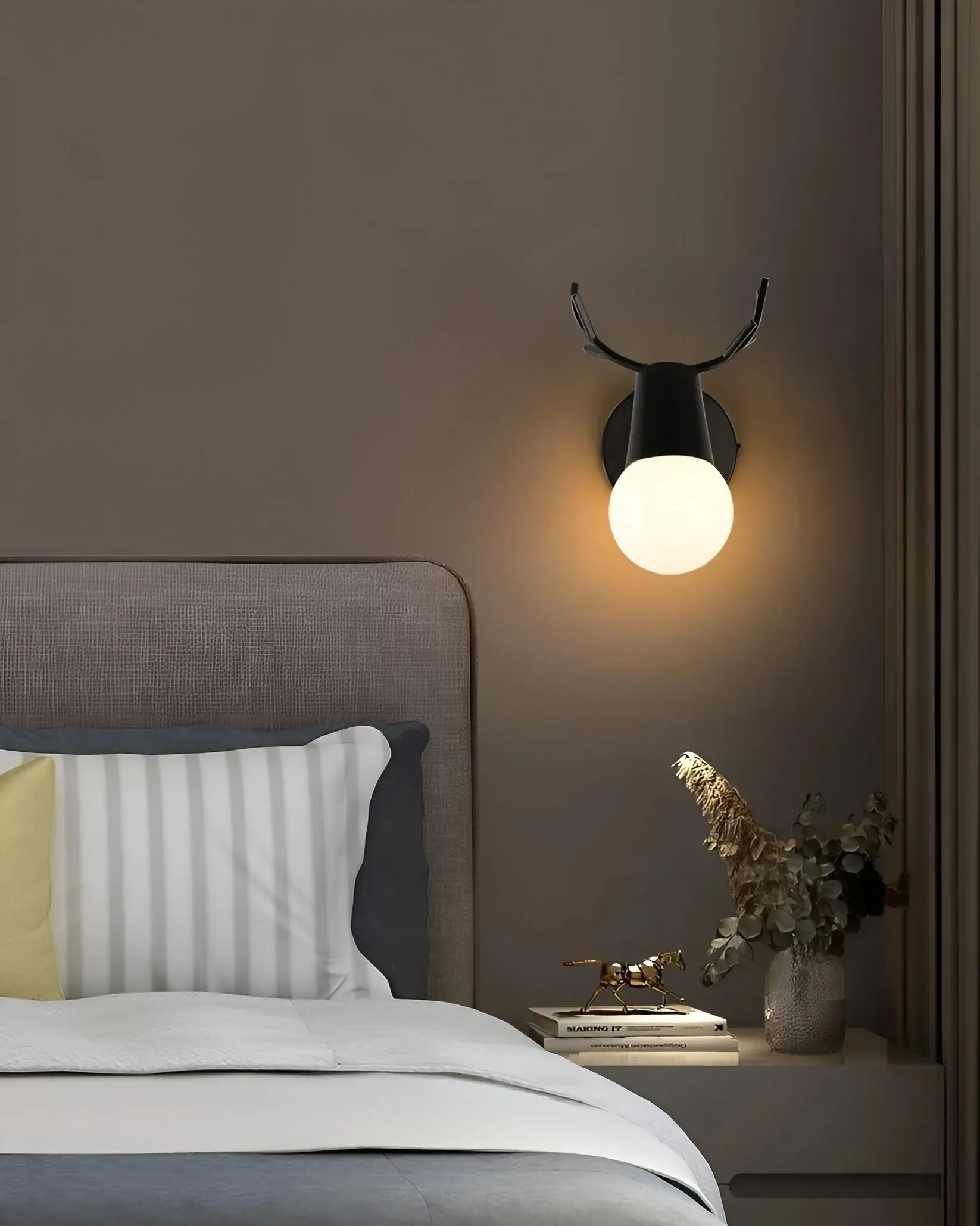 Nordic Glow Gewei LED Wall Lamp – Elegant and Energy-efficient Design