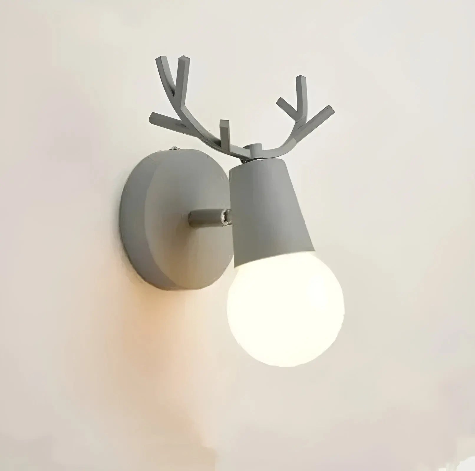 Nordic Glow Gewei LED Wall Lamp – Elegant and Energy-efficient Design