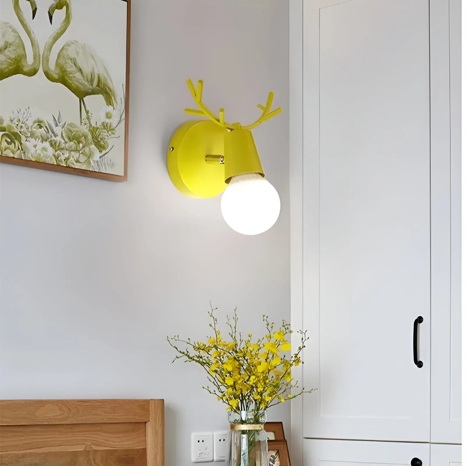 Nordic Glow Gewei LED Wall Lamp – Elegant and Energy-efficient Design