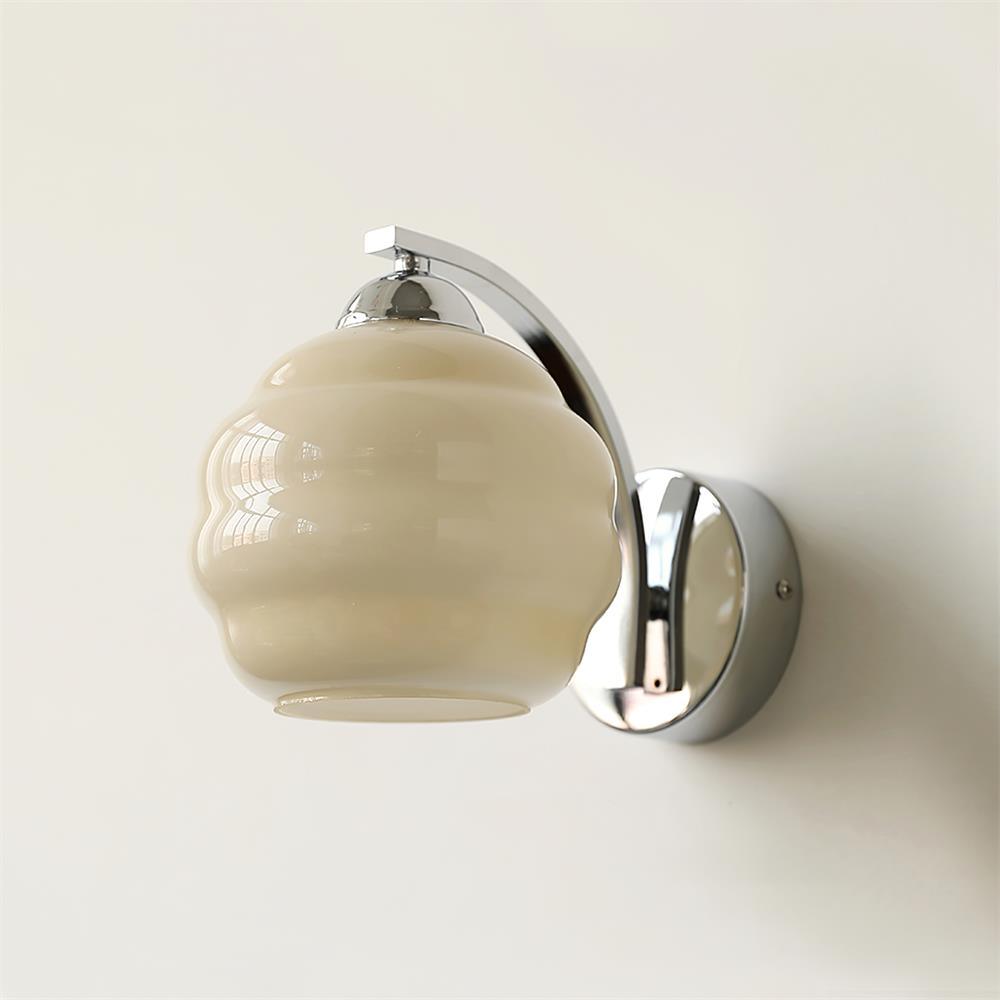 VintageGlam - Art Deco Wall Lamp for Timeless Interiors