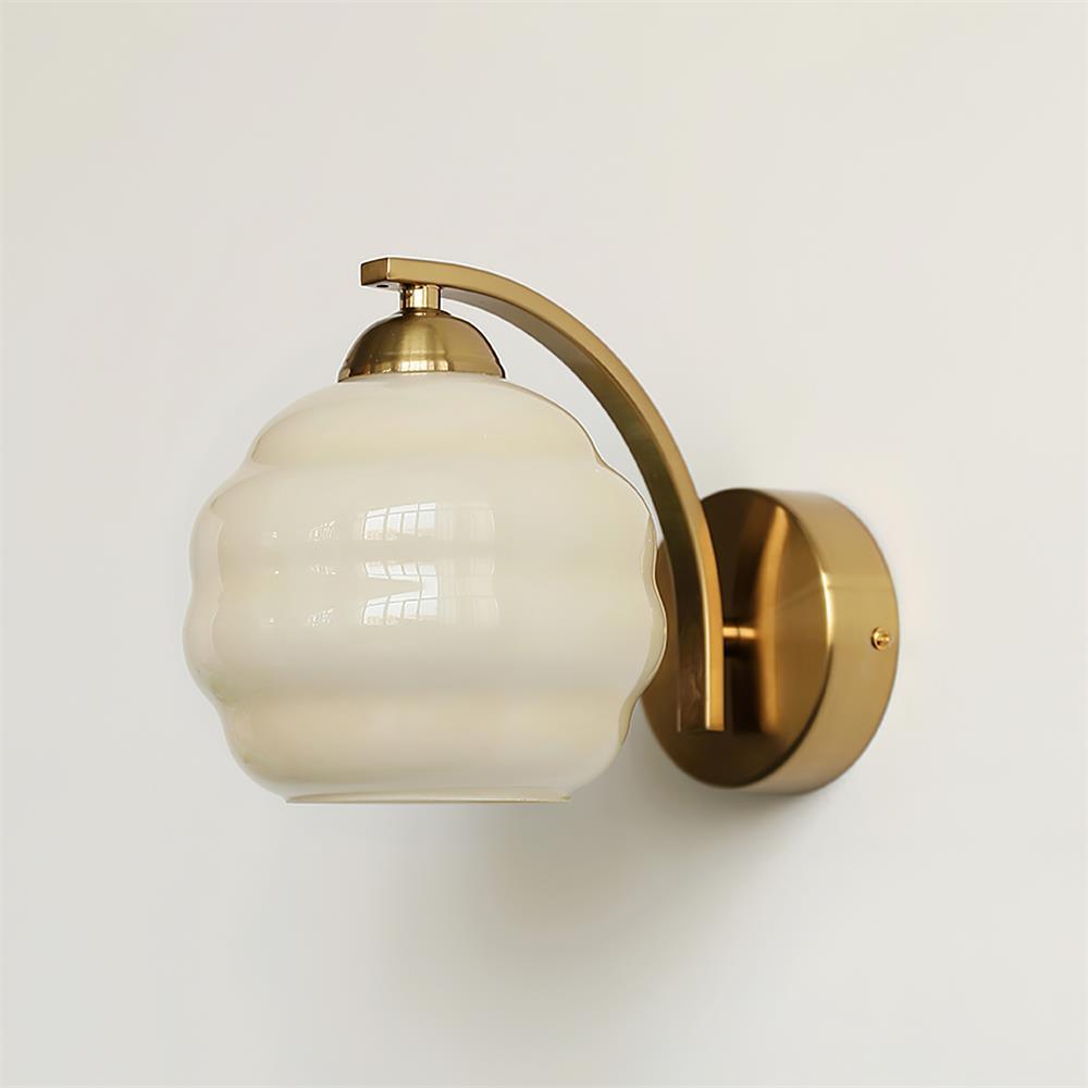 VintageGlam - Art Deco Wall Lamp for Timeless Interiors