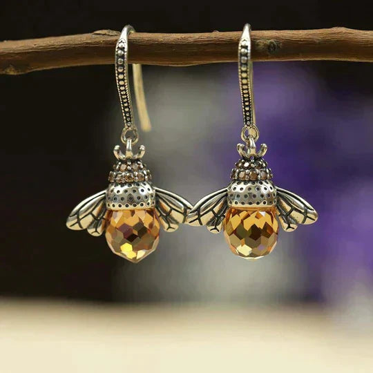 Royal Bee Swarm Earrings - Elegant and Unique Accessory