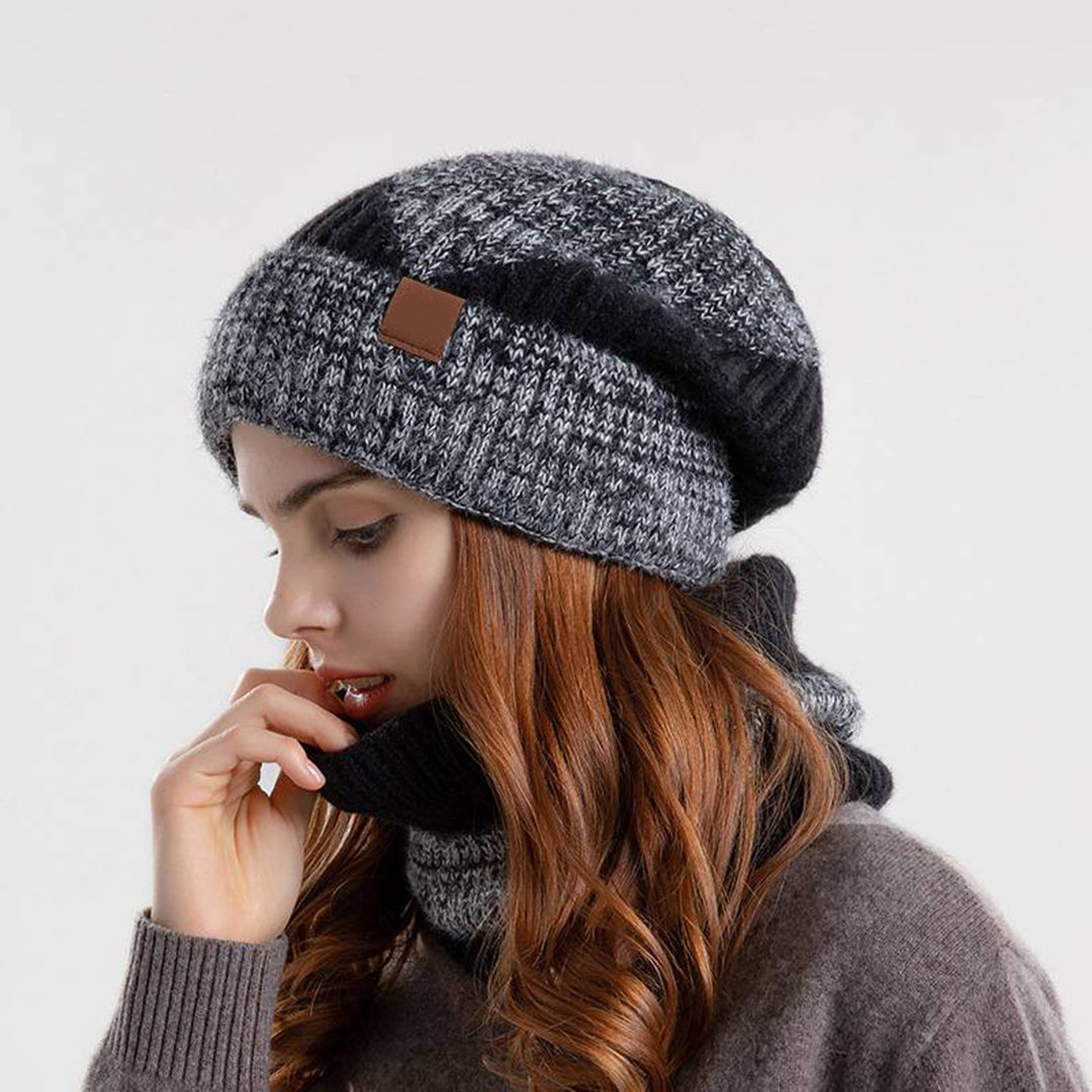 CozyWrap Set – Trendy Hats and Scarves for Winter