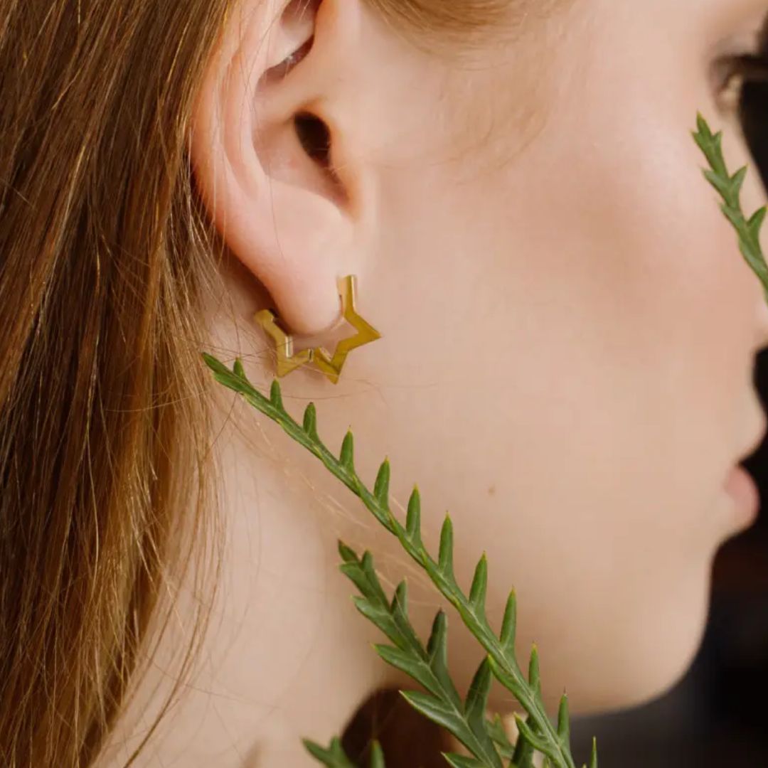 GoldenStar Earrings - Elegant & Hypoallergenic Earrings