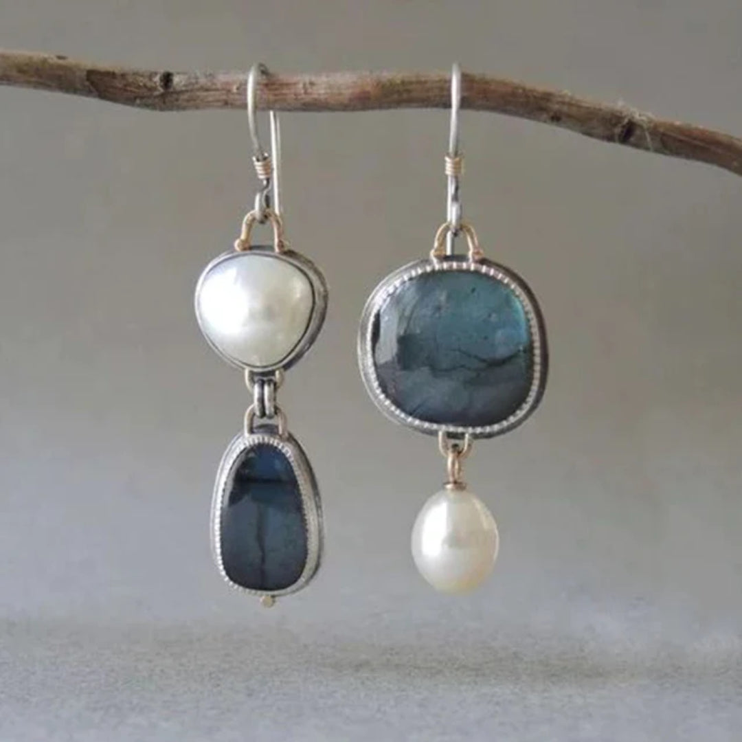 Amalina Vintage Earrings with Elegant Blue Natural Stones and Luxurious Pearls