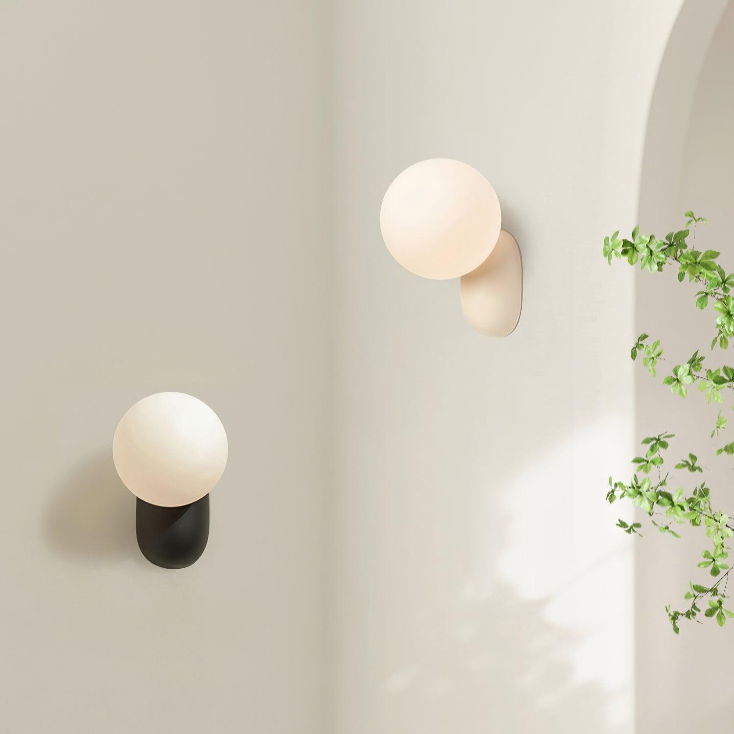 ChicGlow Resin Wall Lamp – Elegance and Energy Saving in One