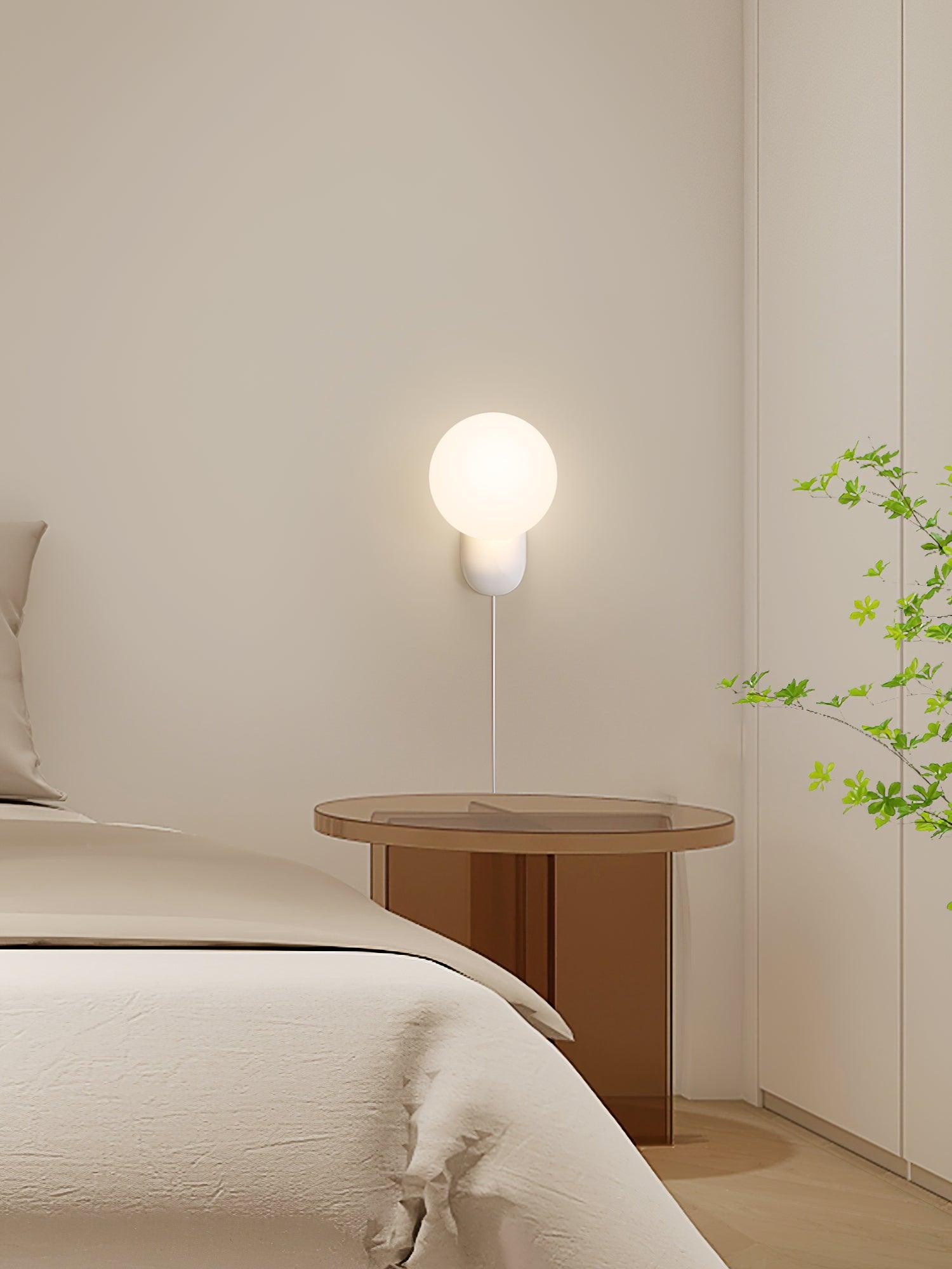 ChicGlow Resin Wall Lamp – Elegance and Energy Saving in One