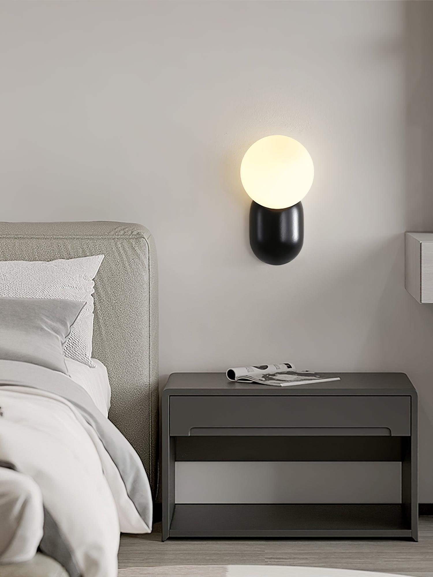 ChicGlow Resin Wall Lamp – Elegance and Energy Saving in One