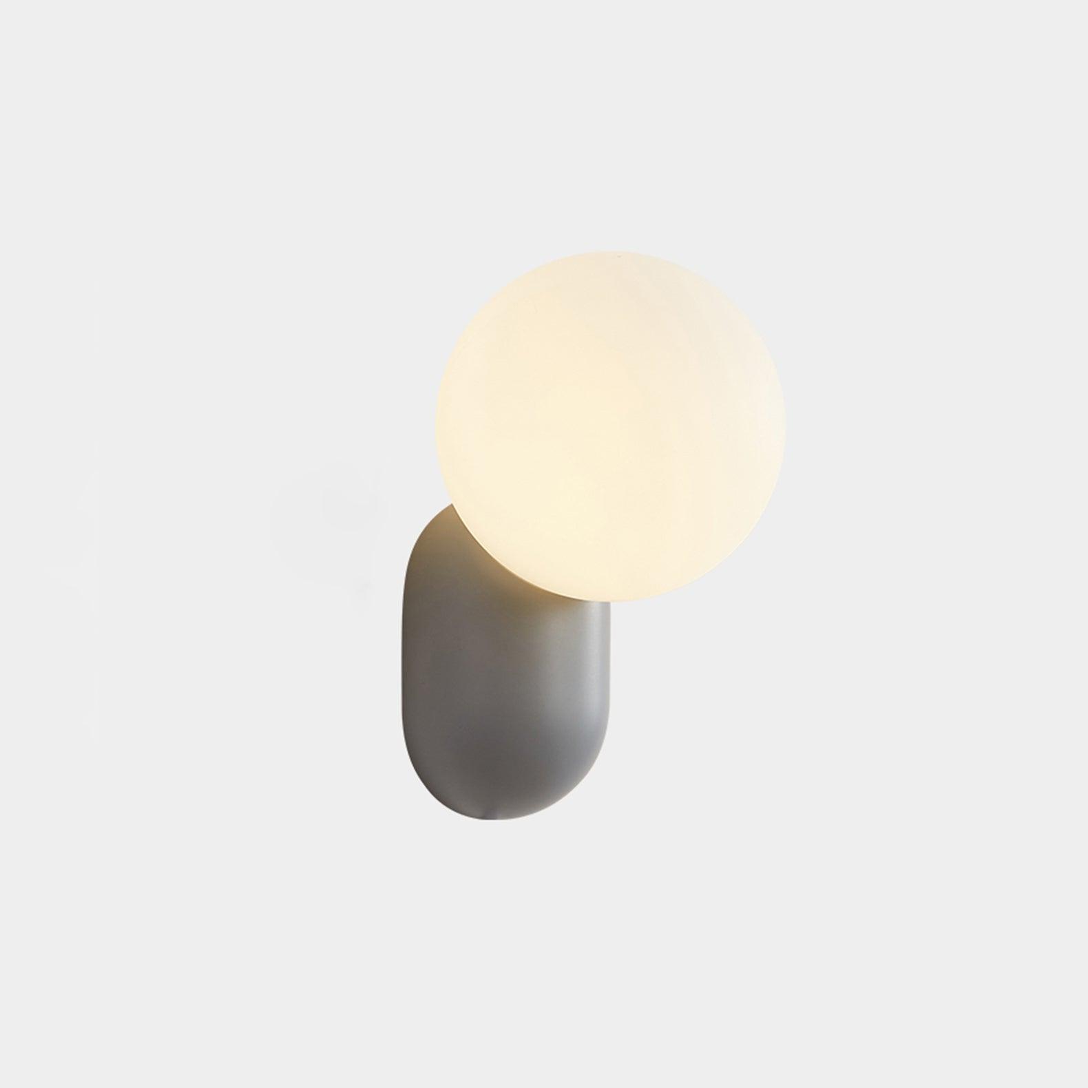 ChicGlow Resin Wall Lamp – Elegance and Energy Saving in One