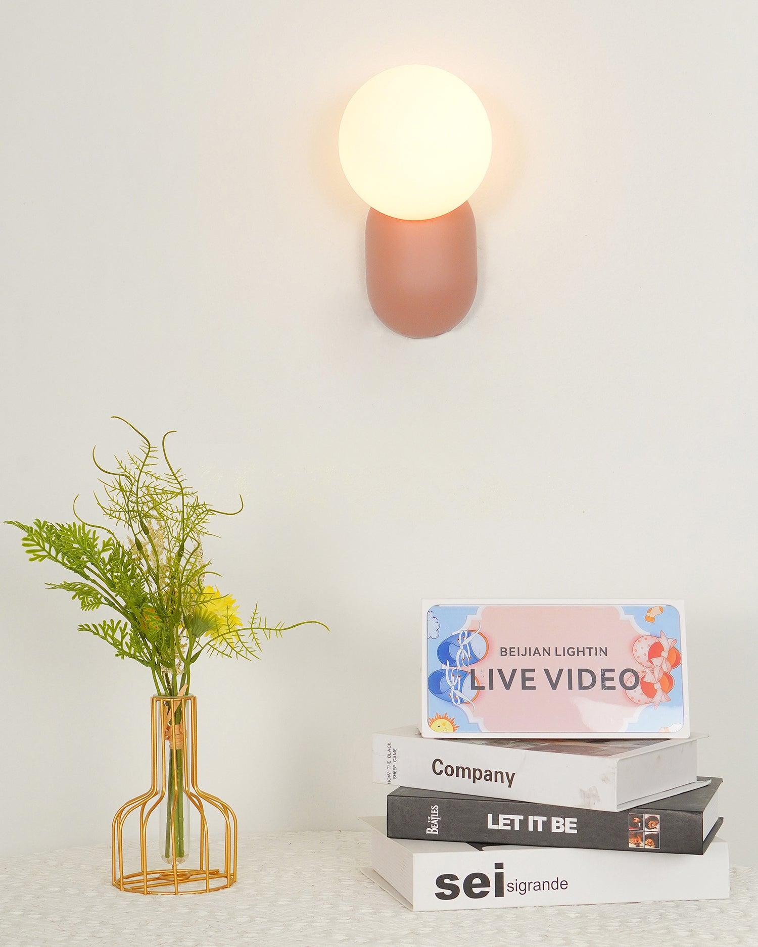 ChicGlow Resin Wall Lamp – Elegance and Energy Saving in One