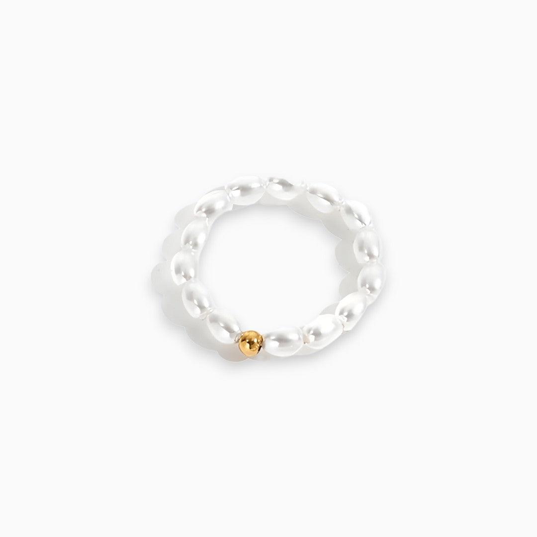 CelesteRing – Luxurious Mother of Pearl Jewelry Accessory