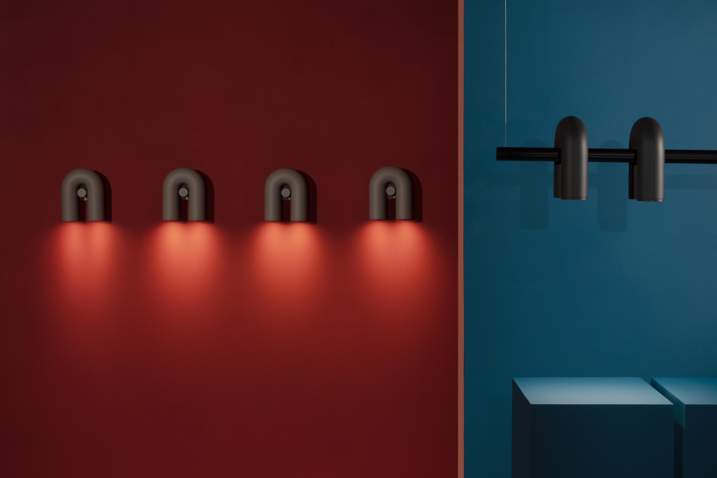 Circus Magic - Playful Lighting with U-Shaped Modules