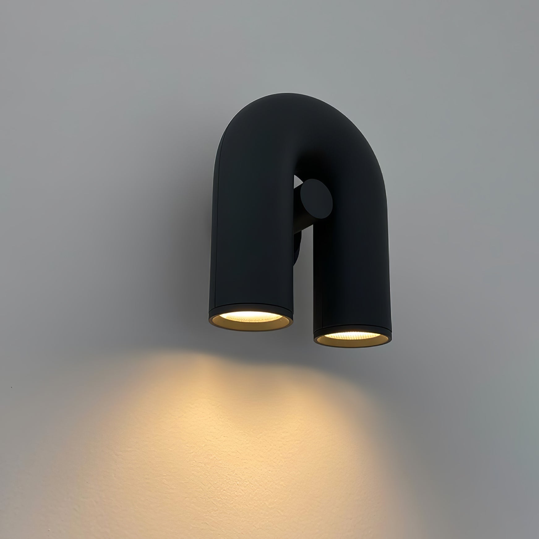 Circus Magic - Playful Lighting with U-Shaped Modules