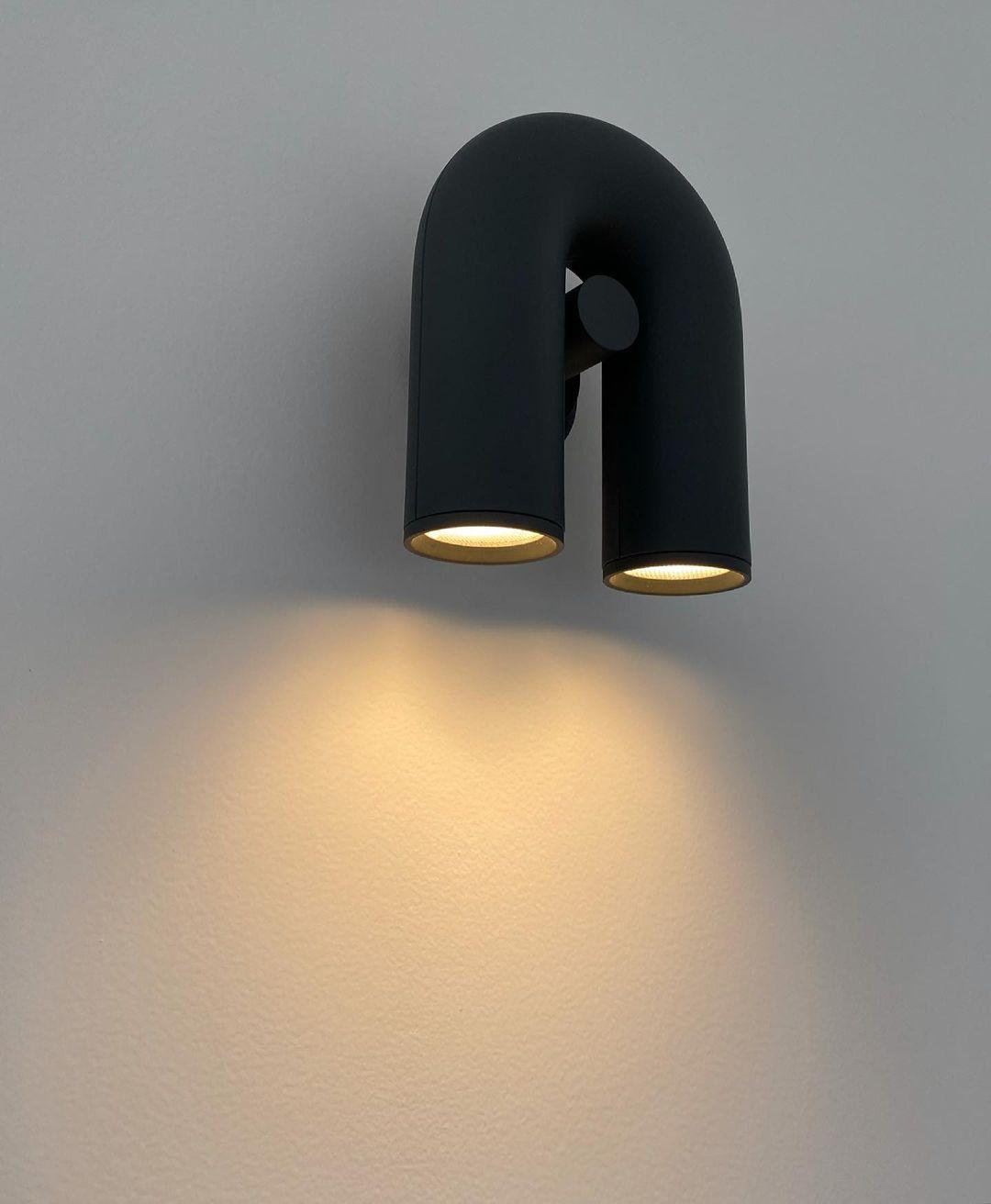 Circus Magic - Playful Lighting with U-Shaped Modules