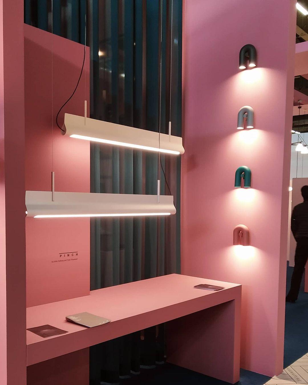 Circus Magic - Playful Lighting with U-Shaped Modules