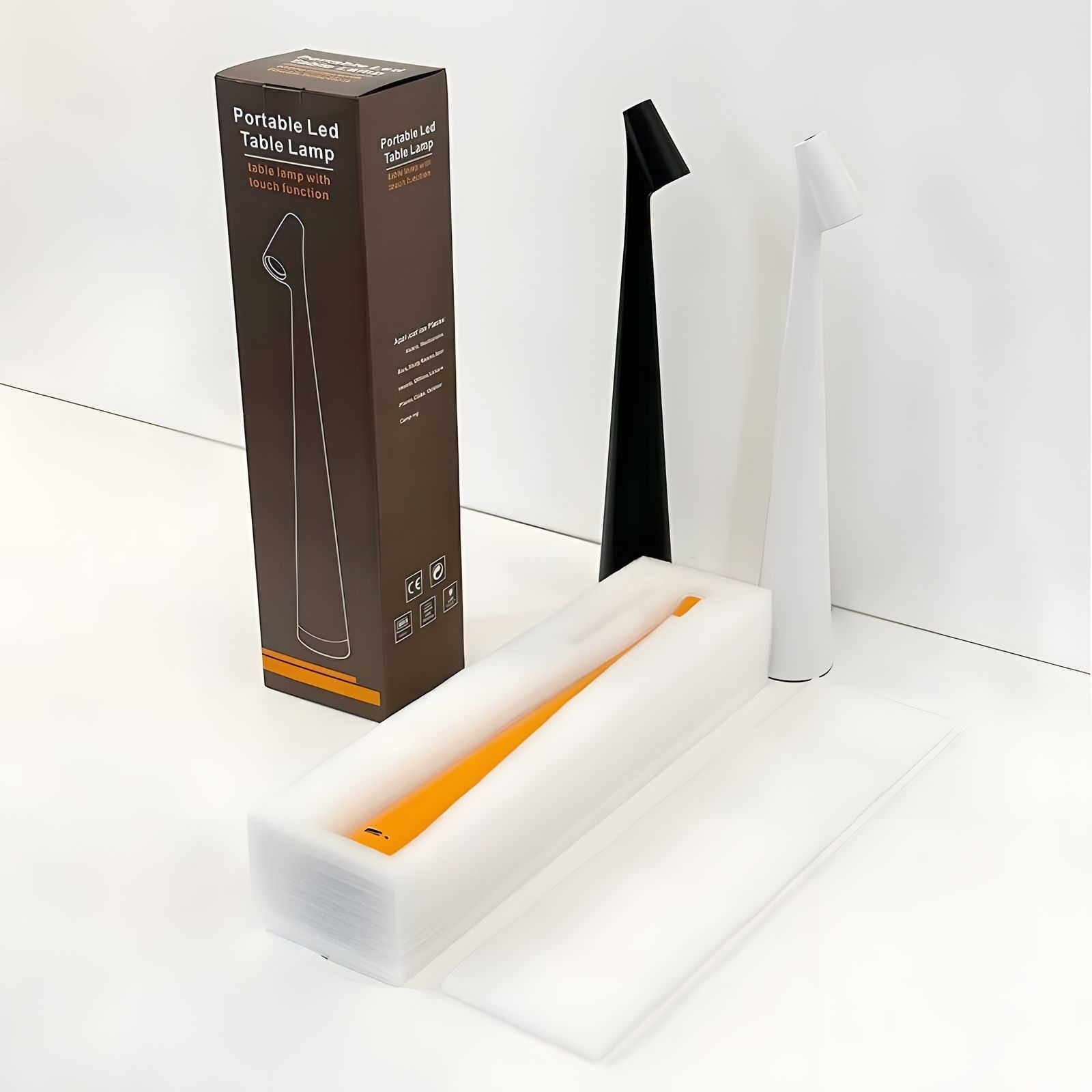 LunaSlim – Elegant Wireless Table Lamp with Adjustable Lighting