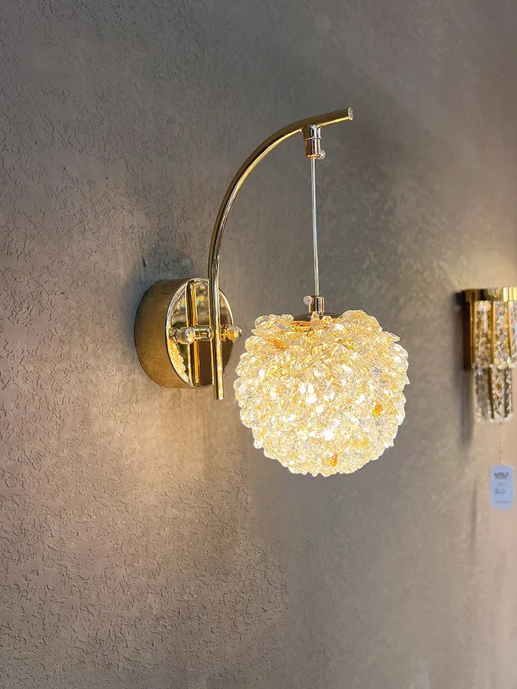 Luxe Crystal Wall Lamp - Refined Lighting for Your Interior