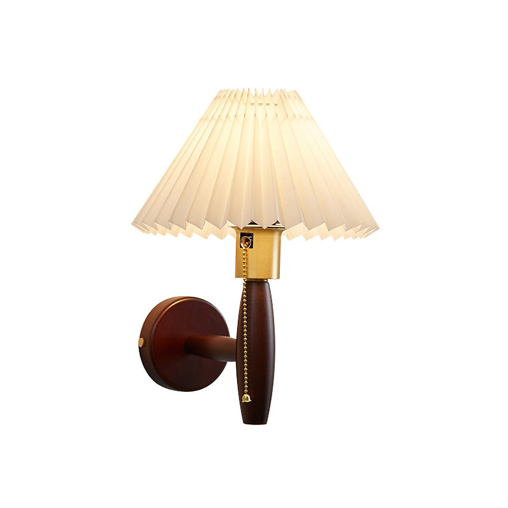 TimberGlow – Classic Wall Lamp in Walnut Wood