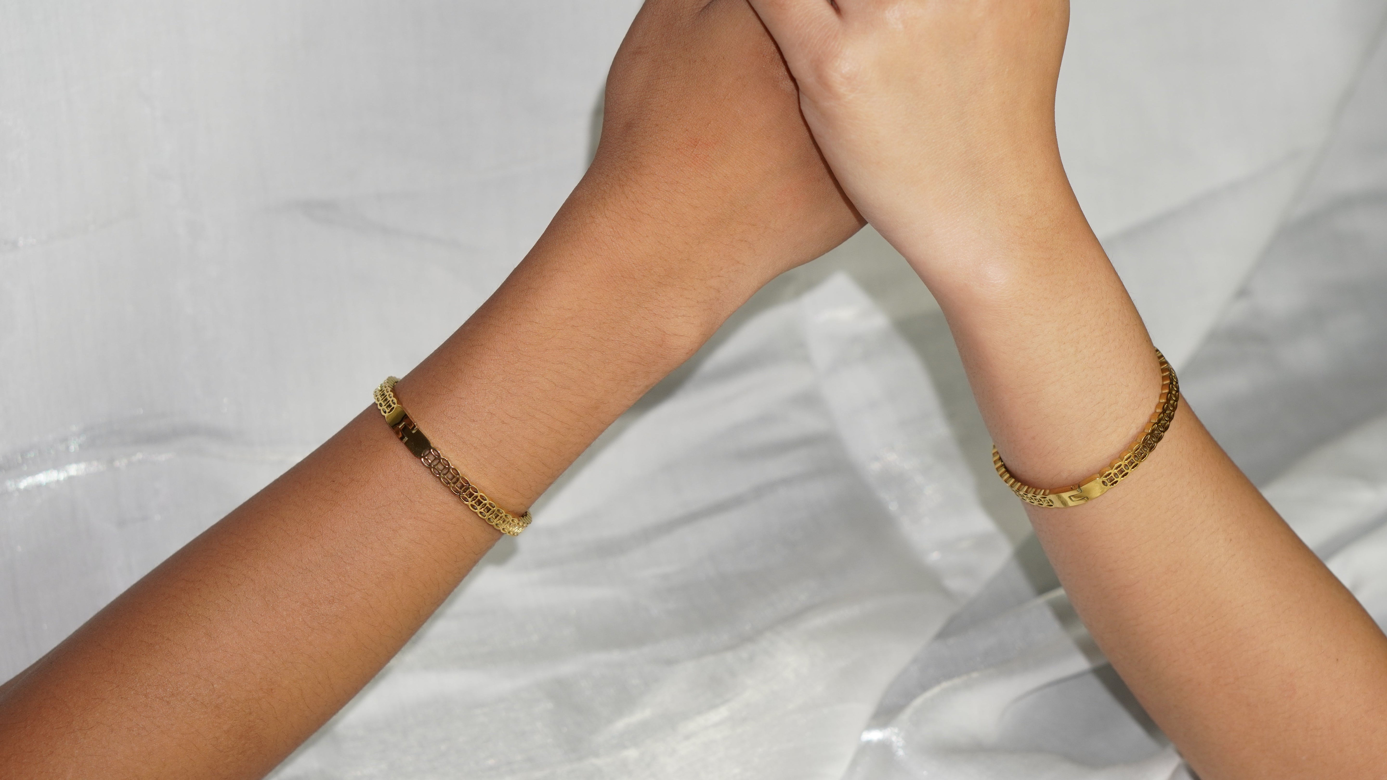 WealthMagnet Bracelet – Luxury Bracelet for Success