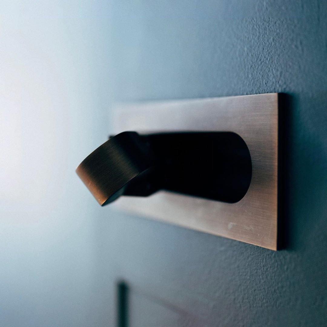 LumiNook – Adjustable Night Lamp for Bedside Table