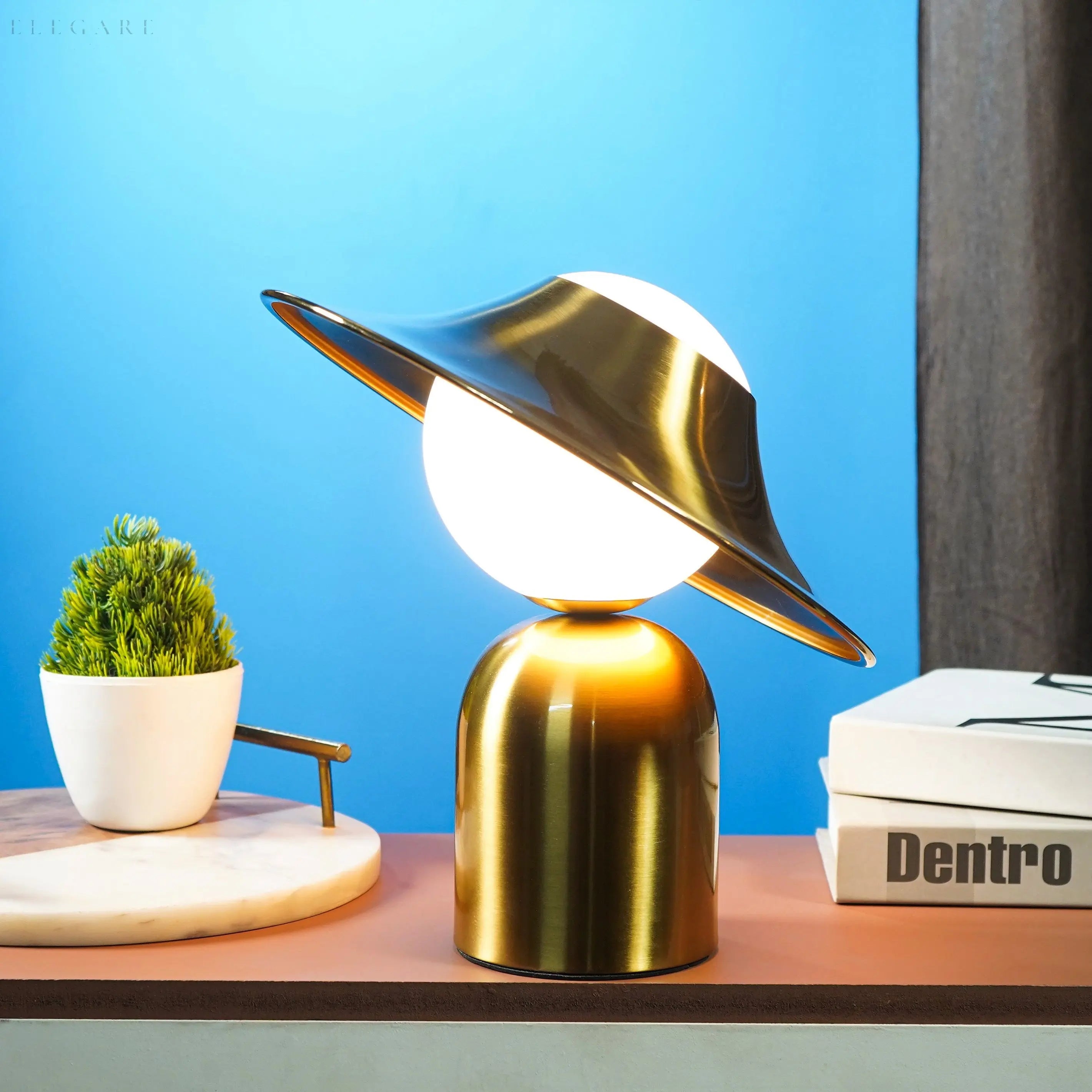 Elegant Gold Table Lamp With LED - Scandinavian Design For Atmospheric Interiors