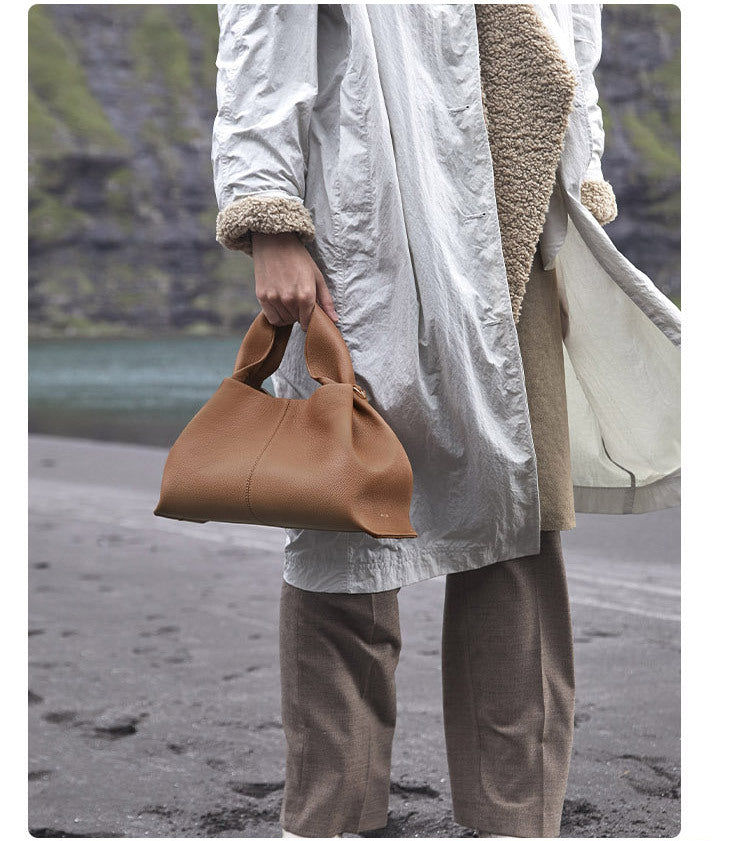 PureElegance Bag - Luxurious Vintage Leather Women's Bag